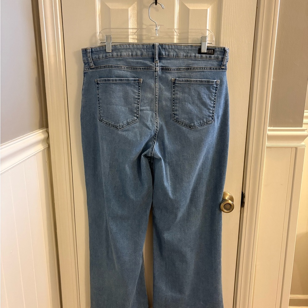 Kut from the Kloth Light Blue Wide-Leg Jeans - Picture 3 of 5